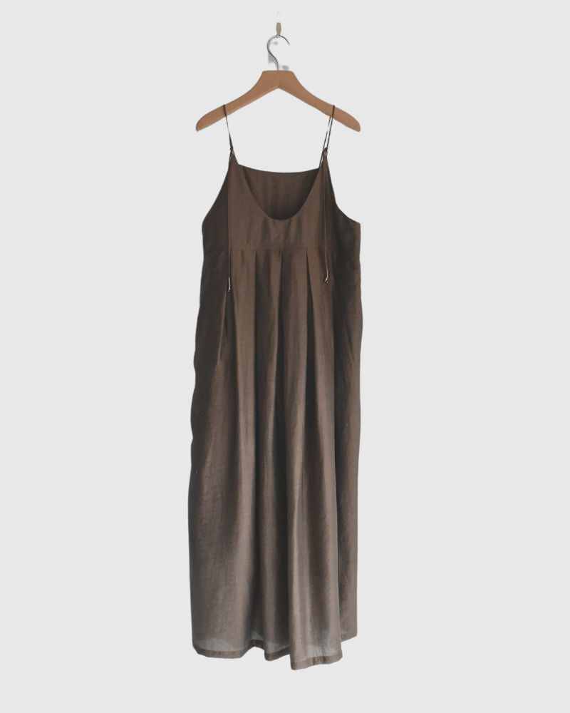 Tuck Volume Dress in Brown