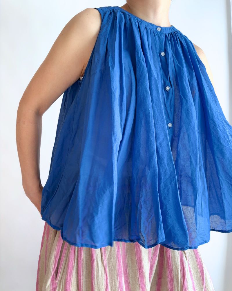 Cotton voile sleeveless gathered blouse in Blue Cotton voile sleeveless gathered blouse in Blue