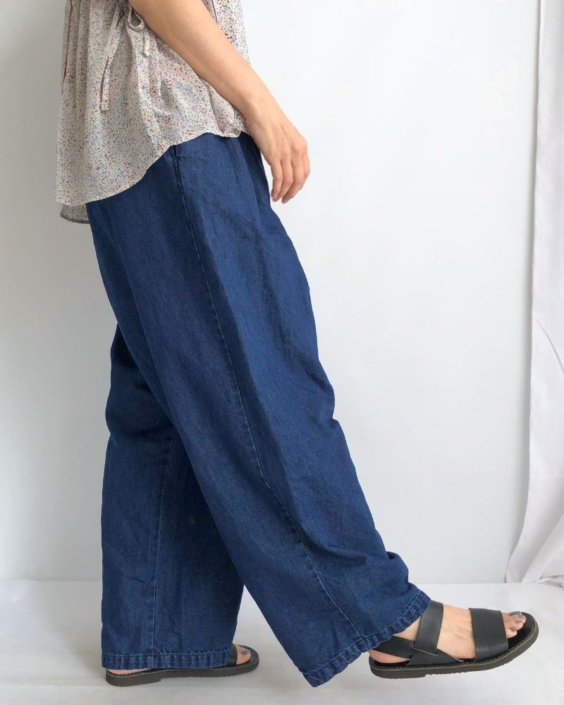 Cotton Linen Denim Tuck Pants in Stone Wash