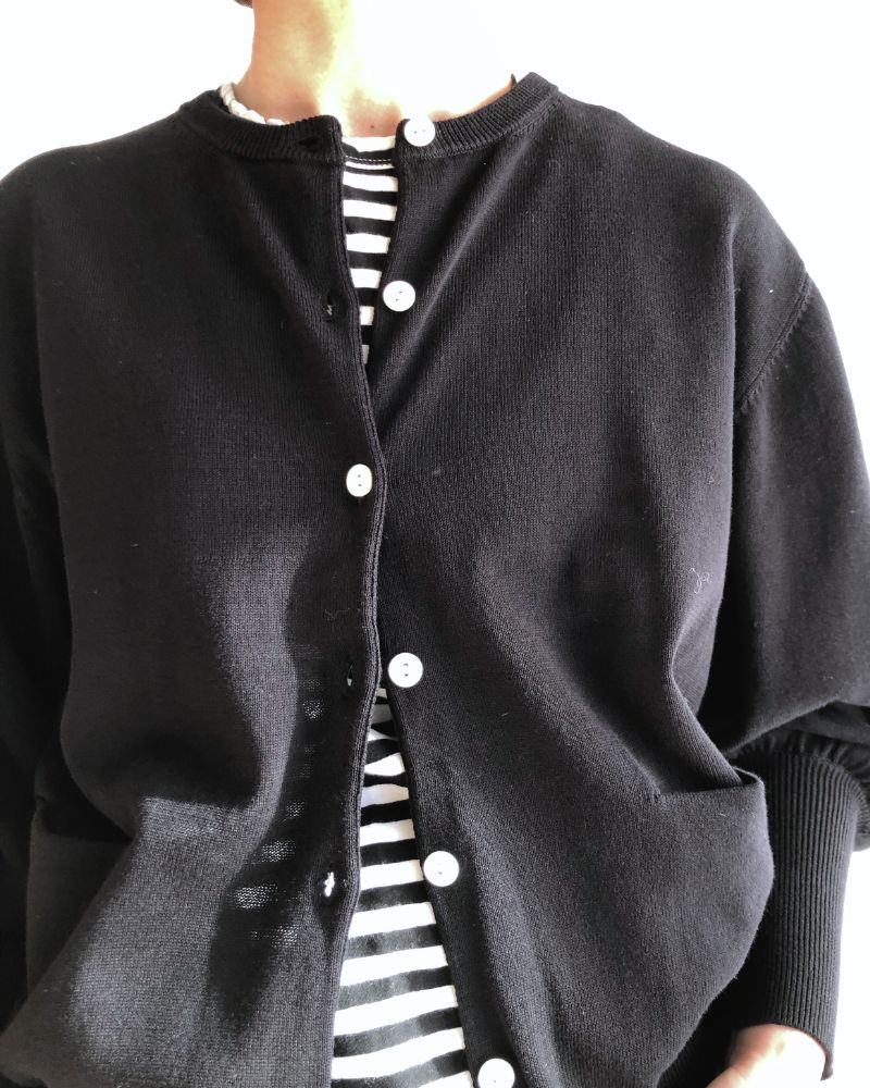 Gathered sleeve knit cardigan in Black