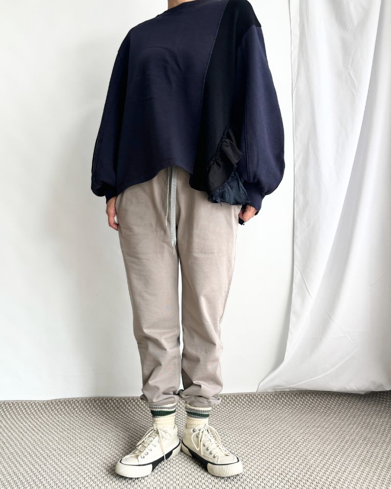 Unisex Sweatpants in Light Gryge