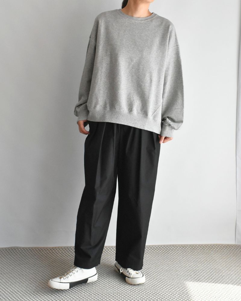HAKAMA-GABA Tuck Easy Pants in Black