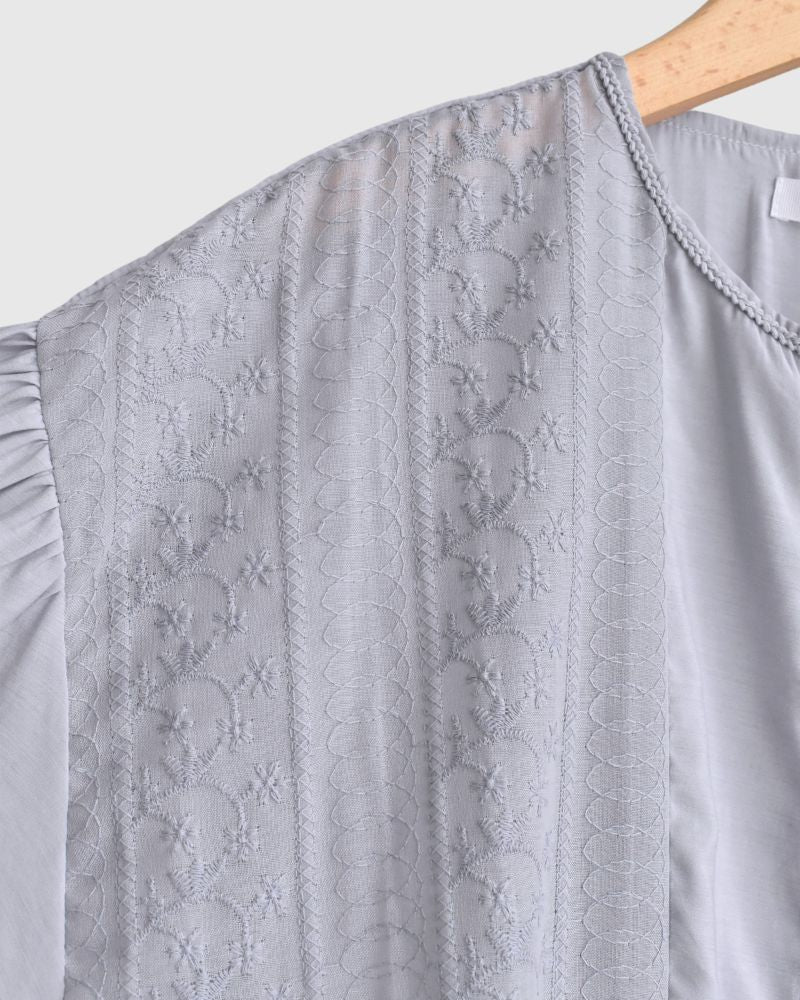 Lace-switched design blouson 'PARMO' in Ltlavender