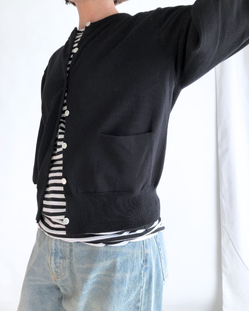 Gathered sleeve knit cardigan in Black