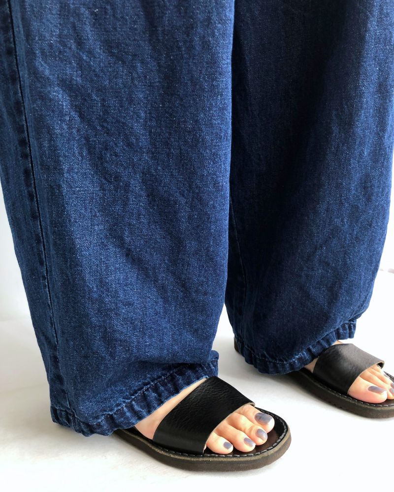 Cotton Linen Denim Tuck Pants in Stone Wash