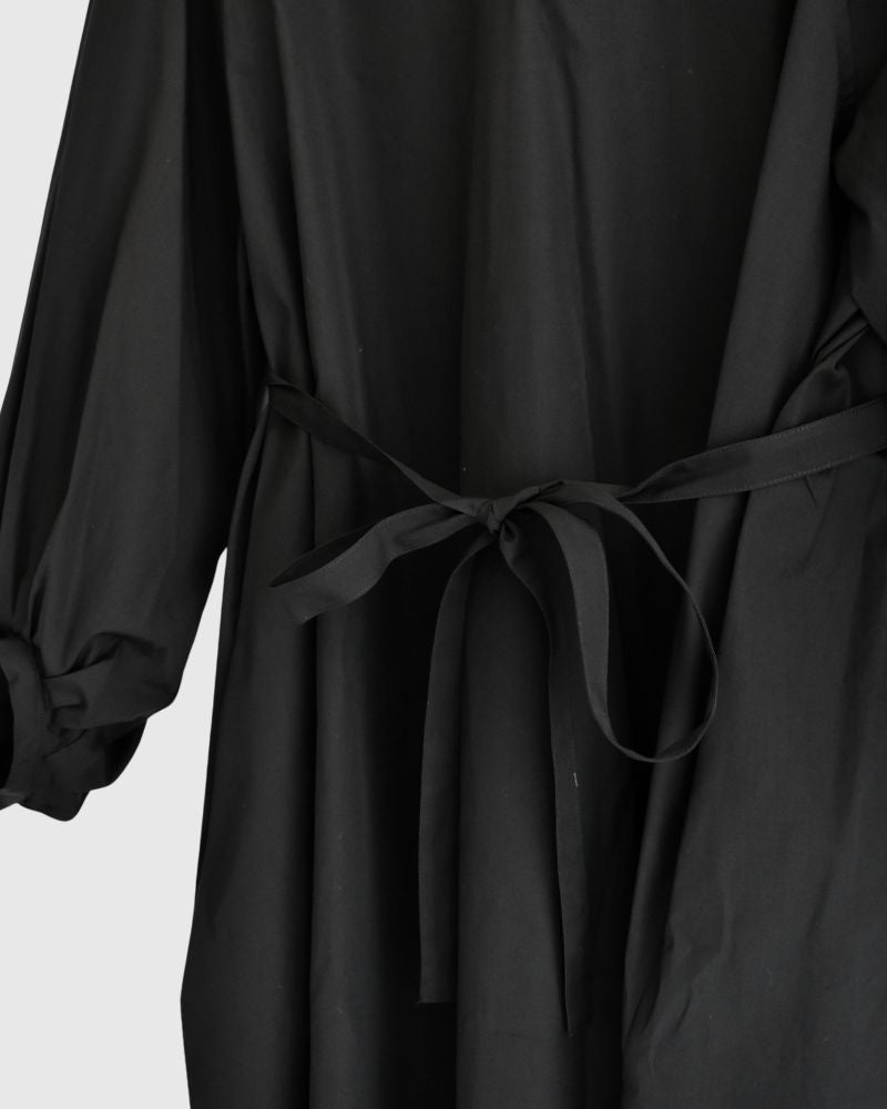 Balloon Sleeve Midi Dress in Black