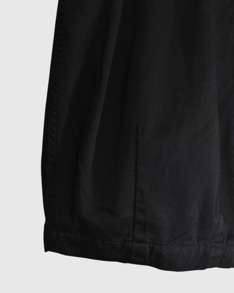 Chino Circus Shorts in Black
