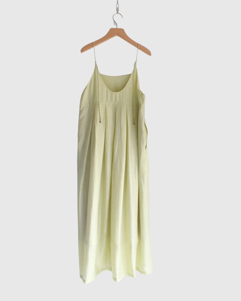 Tuck Volume Dress in Lime