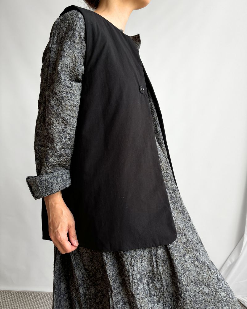 Padded Vest / short in Black