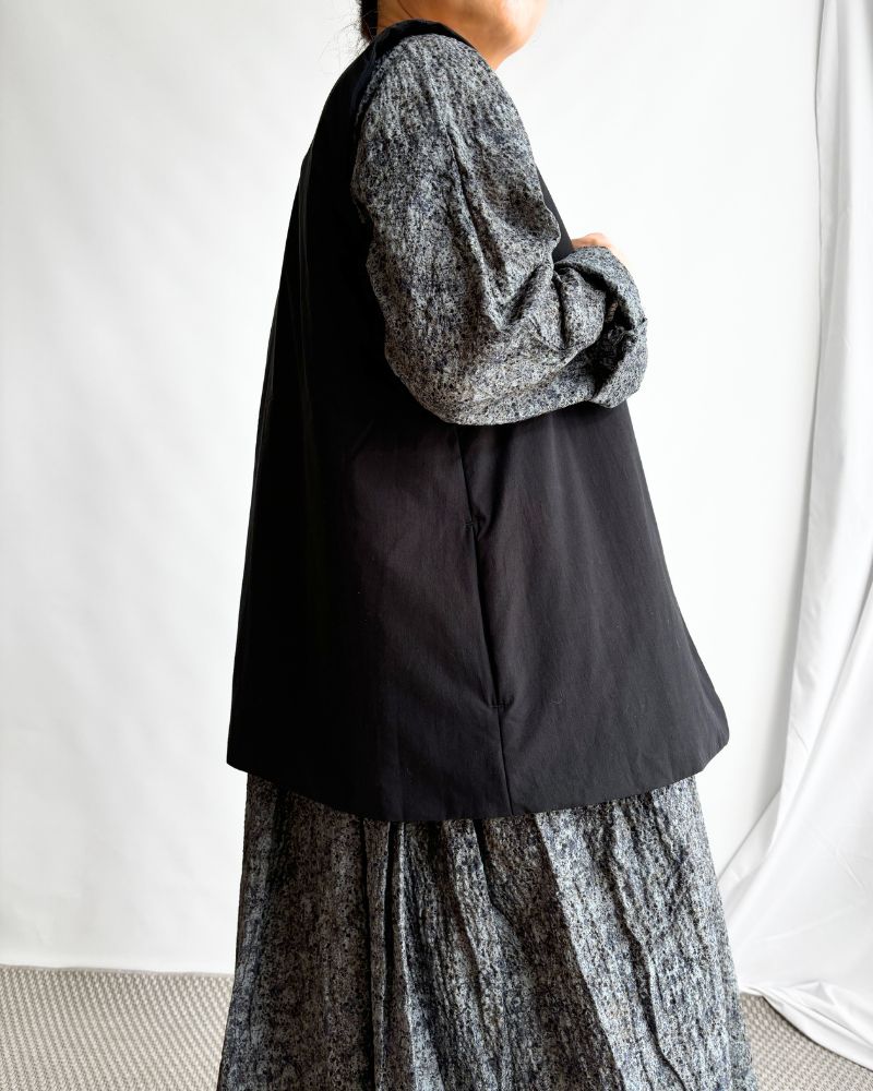 Padded Vest / short in Black