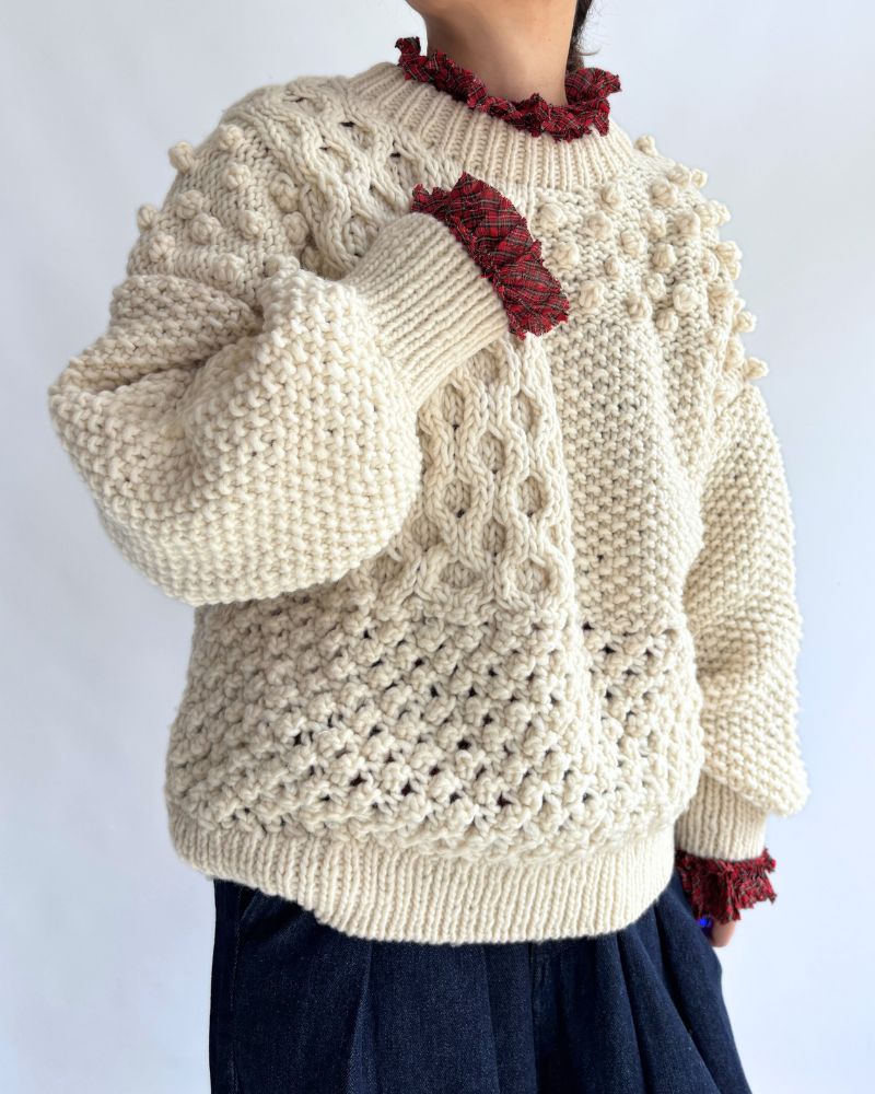 ichi Antiquite's PERU Hand-Knit Pullover in White – Miel.jp