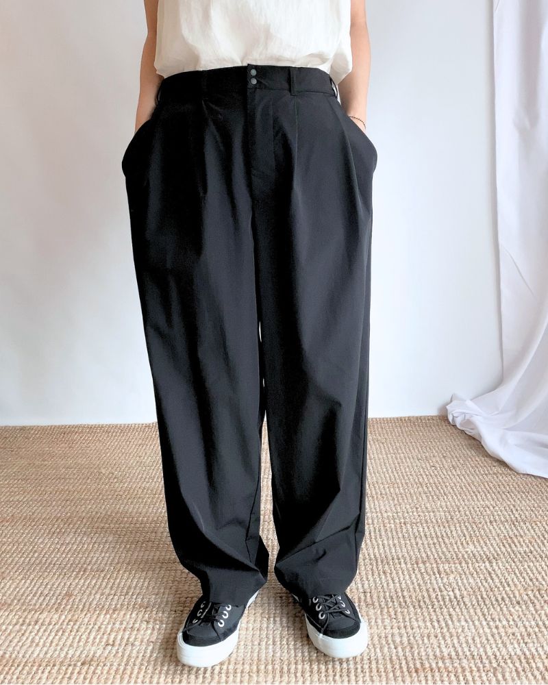 4WAY STRETCH COCOON PANTS 'HAPI' in Black 4WAY STRETCH COCOON PANTS 'HAPI' in Black
