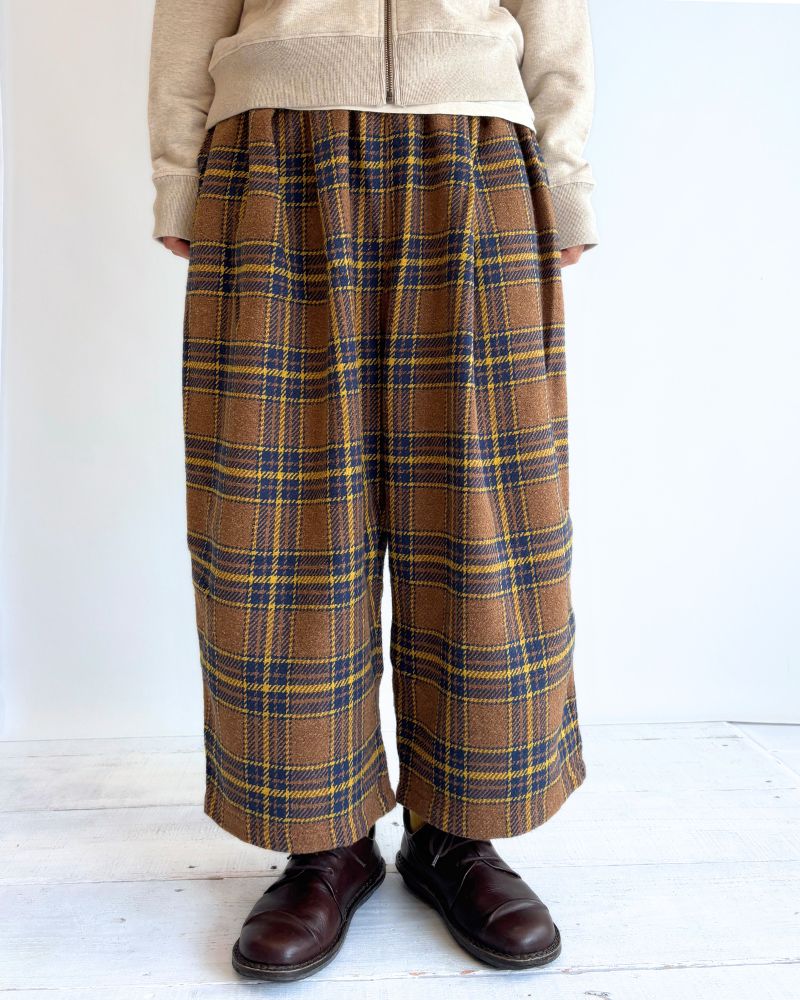 Warm Cotton Check Pants in Brown Warm Cotton Check Pants in Brown