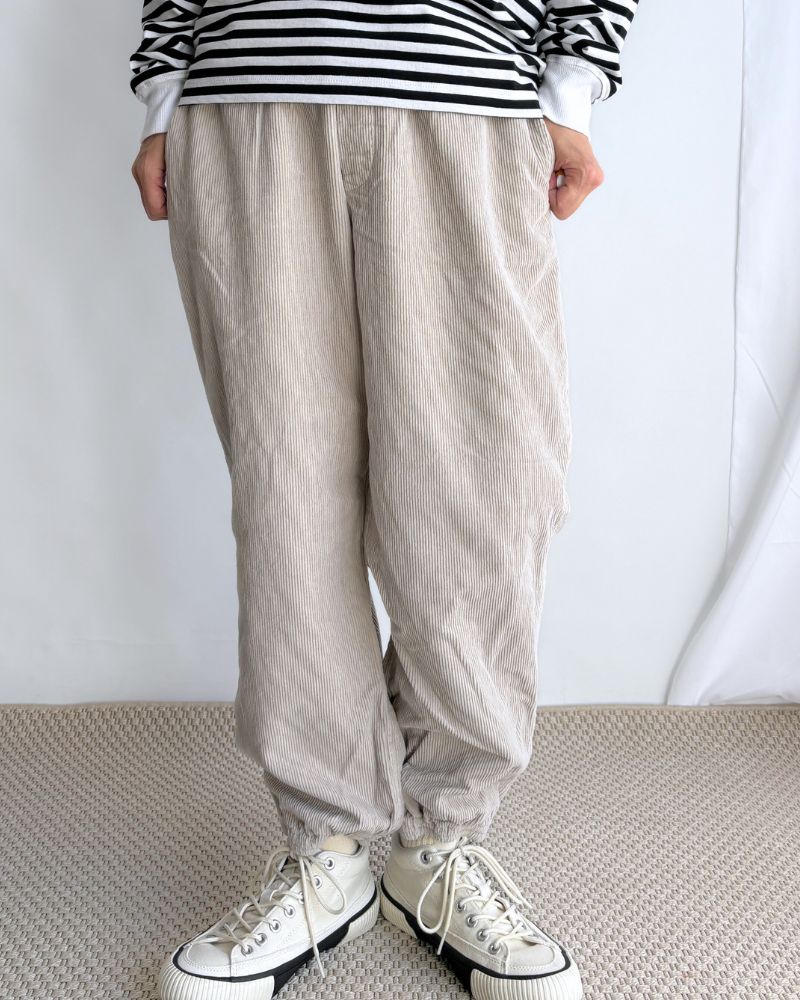 9WALES CORDUROY EASY PANTS in MilkyGray