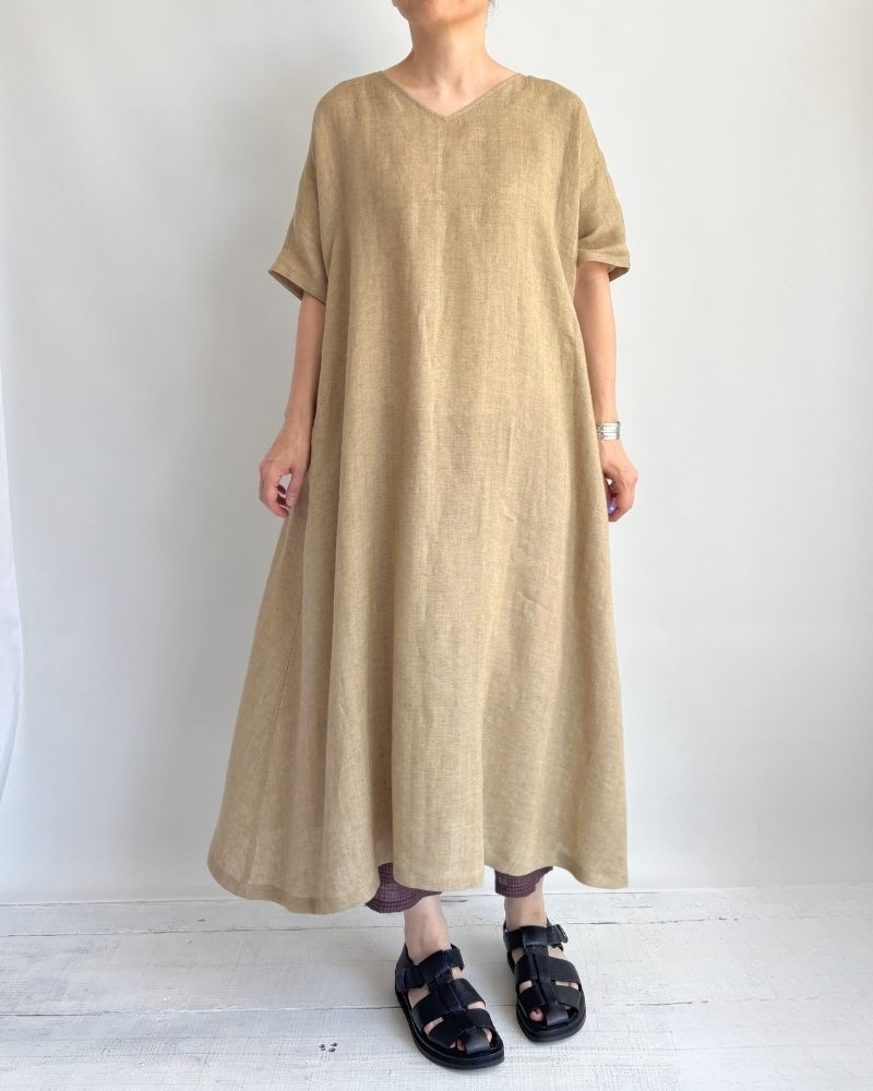V-neck A-line dress (LINEN) in Beige V-neck A-line dress (LINEN) in Beige