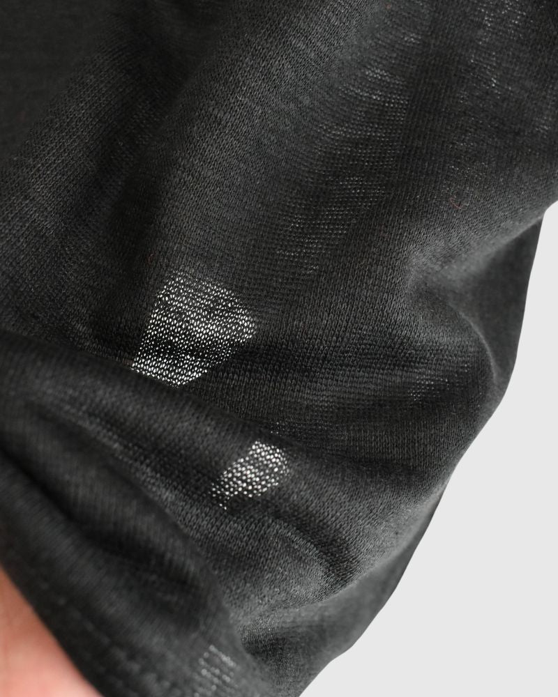 Linen T-shirt in Black