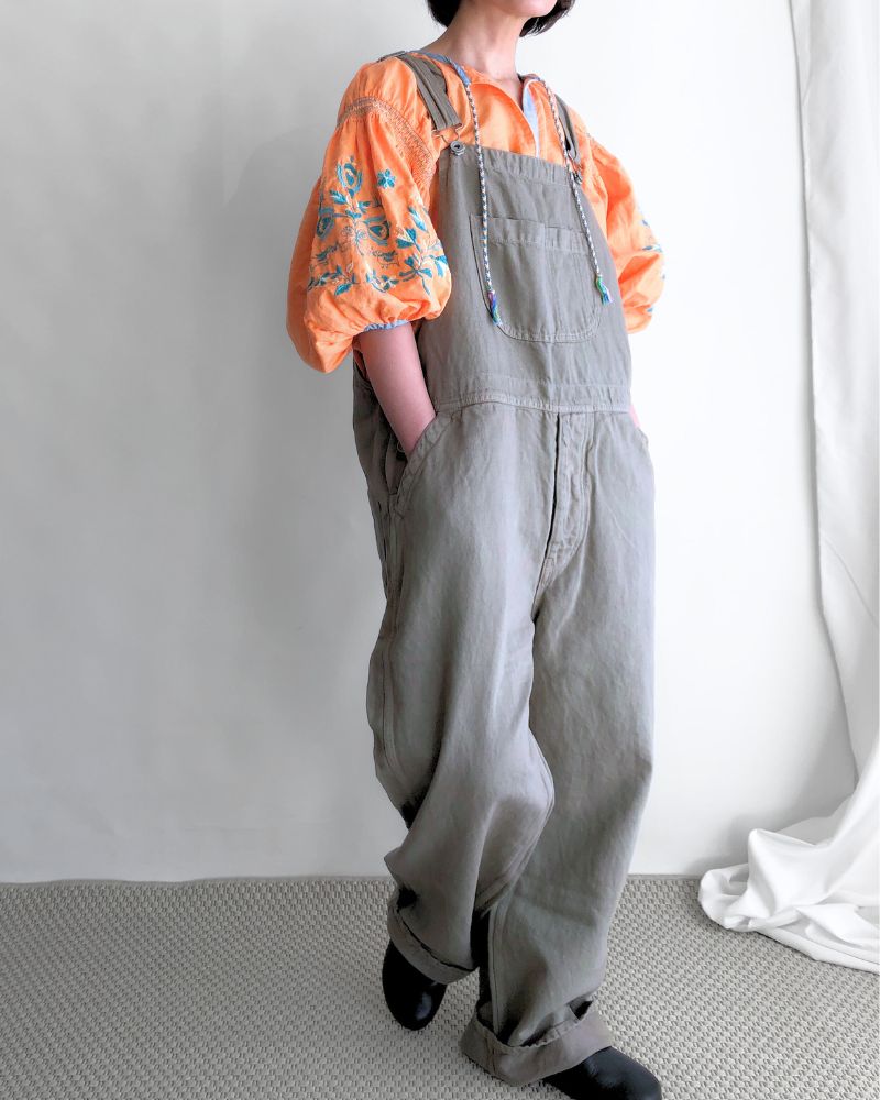 Floral Embroidery Blouse in Orange
