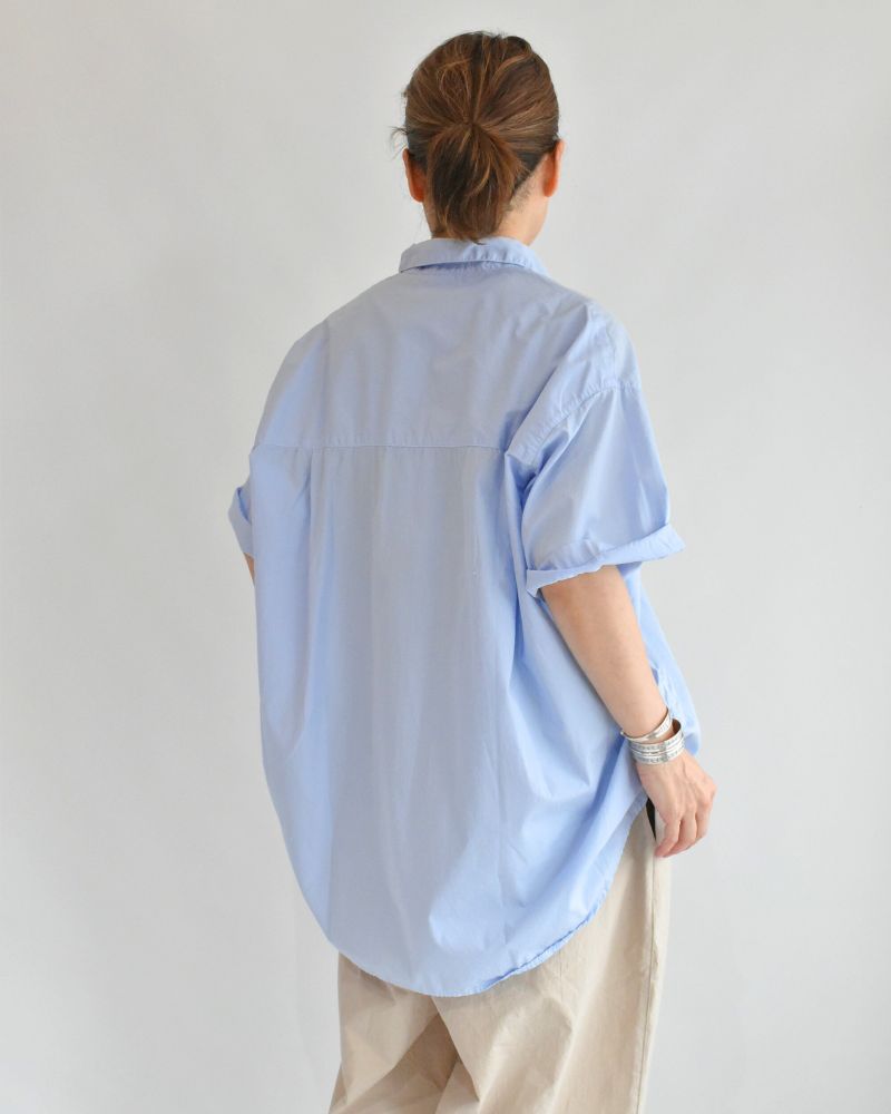 Unisex half sleeve shirt in Sax
