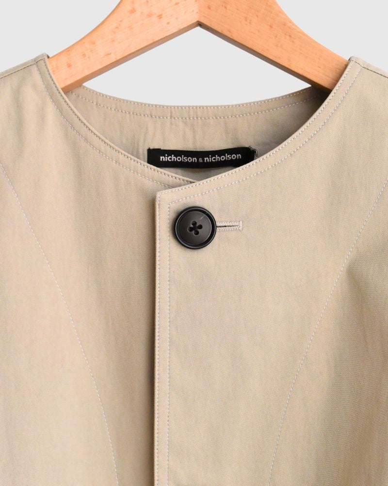 ROCKY-GABA Collarless Jacket in Beige
