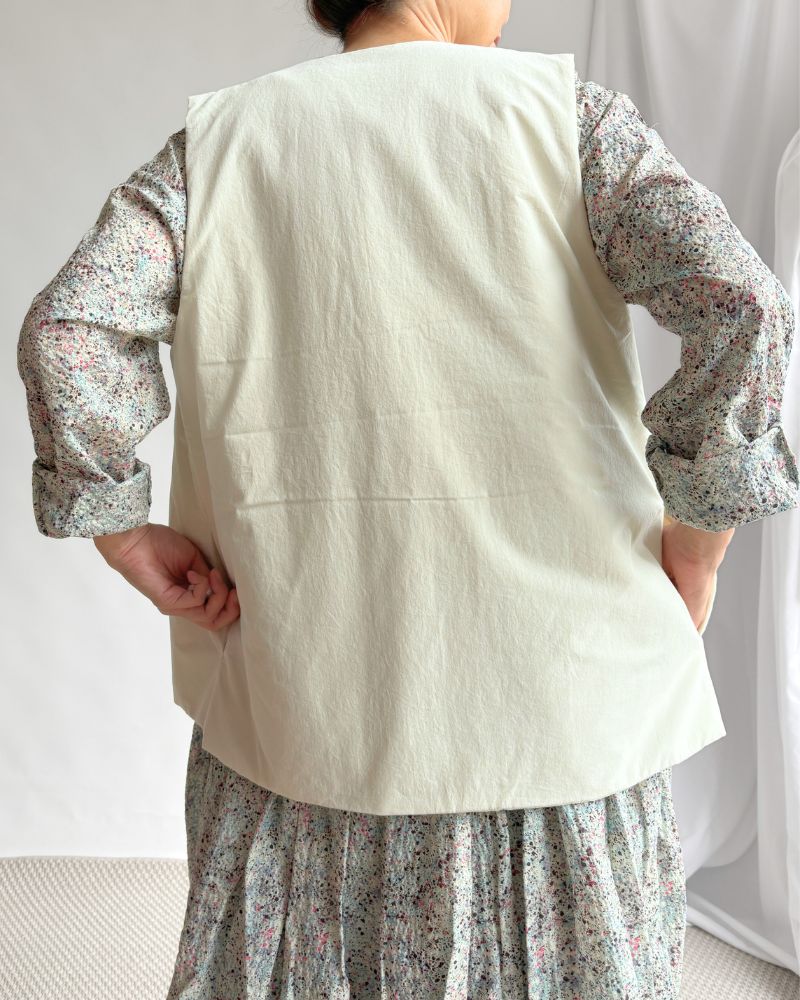 Padded Vest / short in IceGray