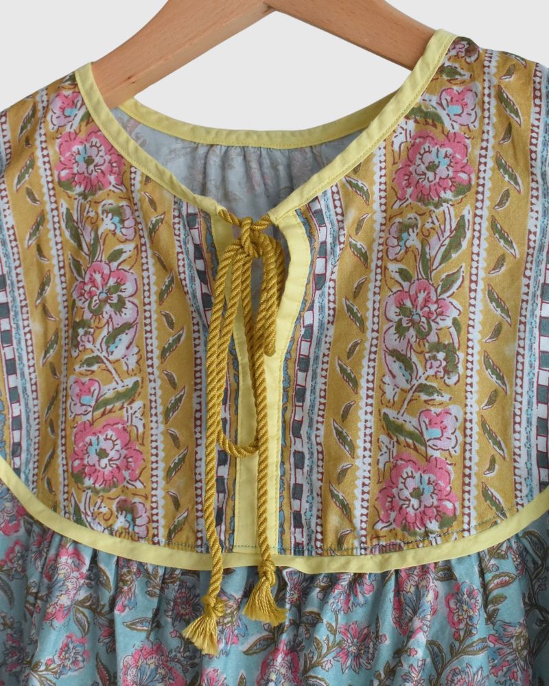 Indian-like print blouse in Blue