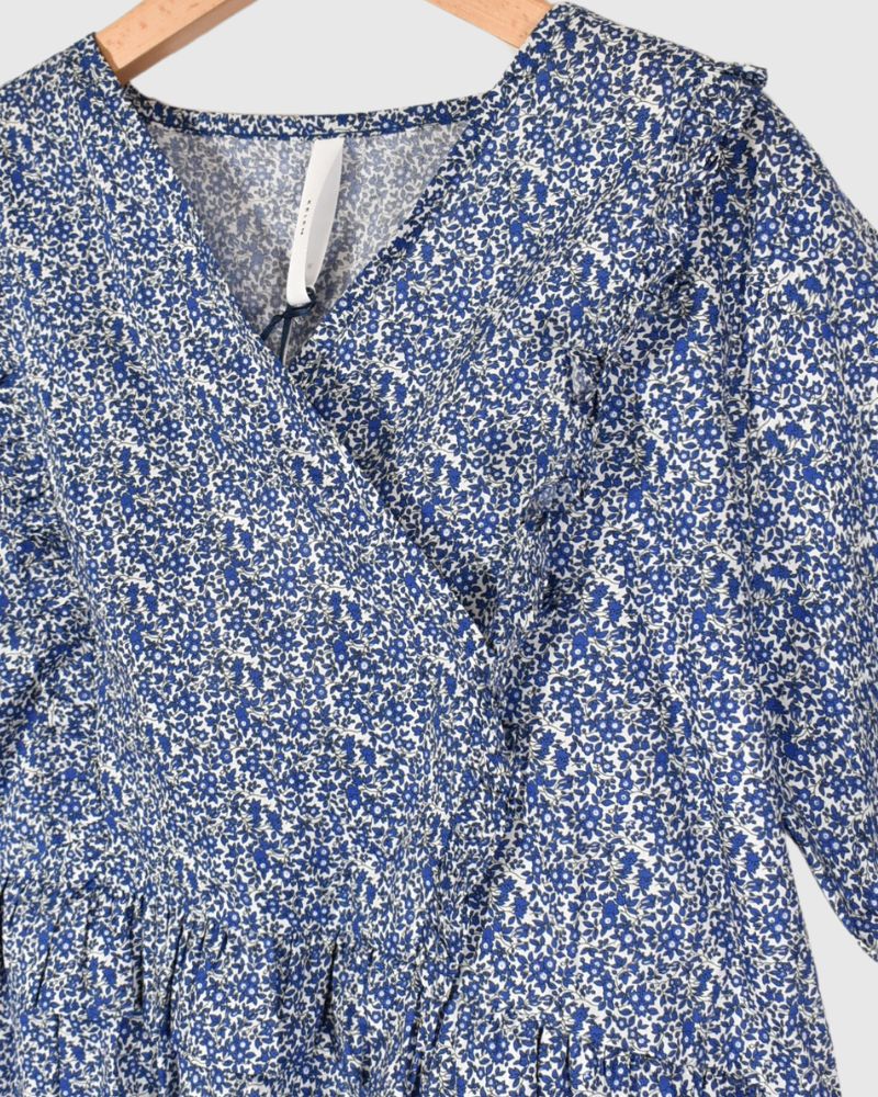 FRILL DESIGN TOPS 'KULAN' in Blue