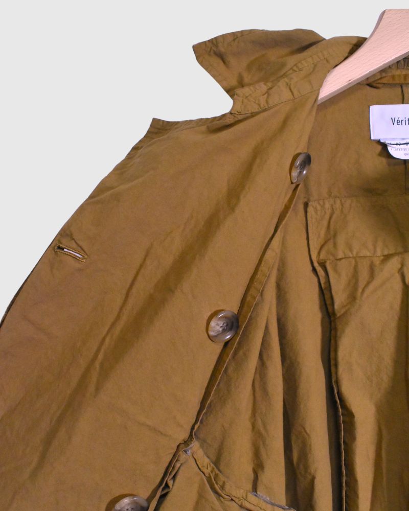 Double Button Short Coat in Brown