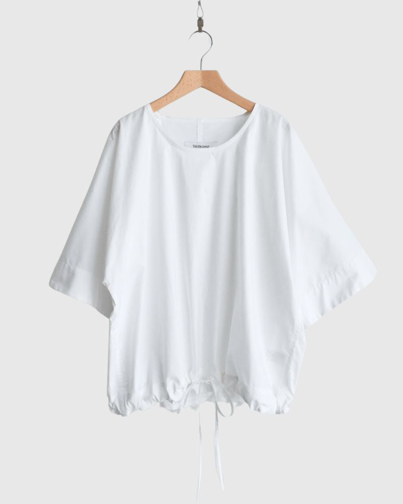 Pullover top in White