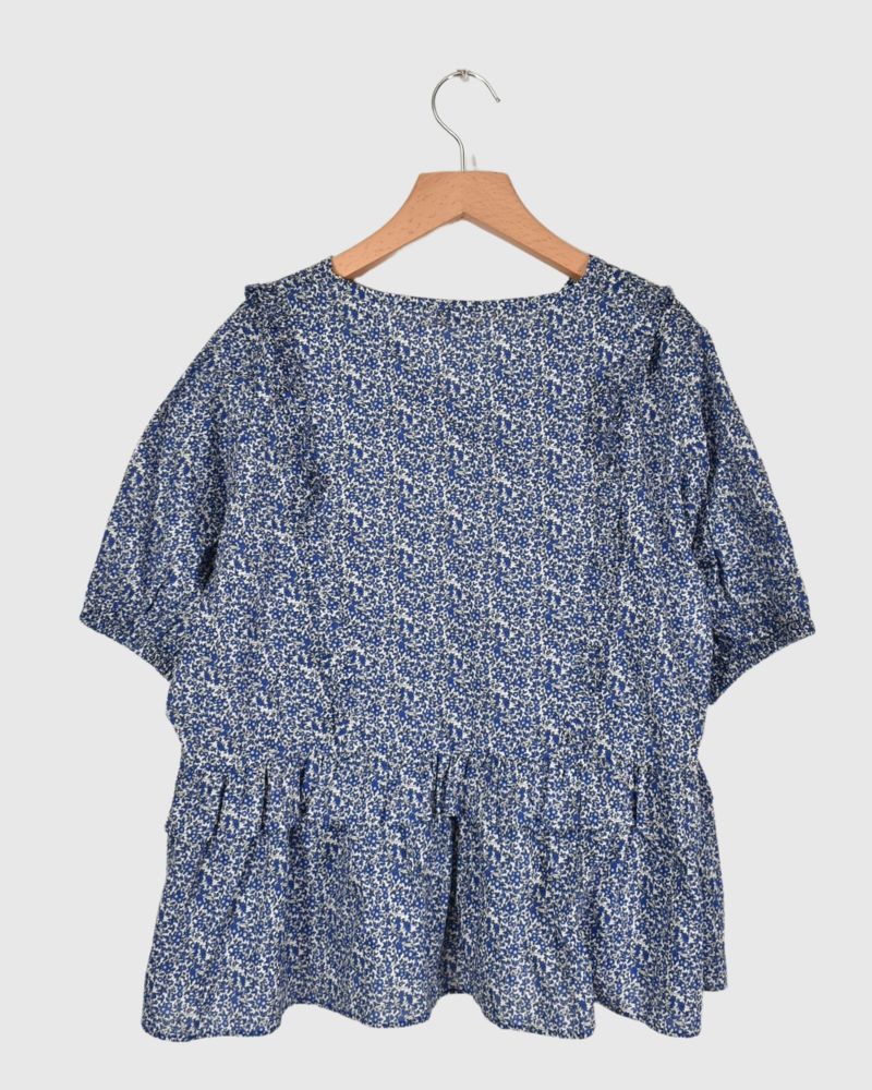 FRILL DESIGN TOPS 'KULAN' in Blue