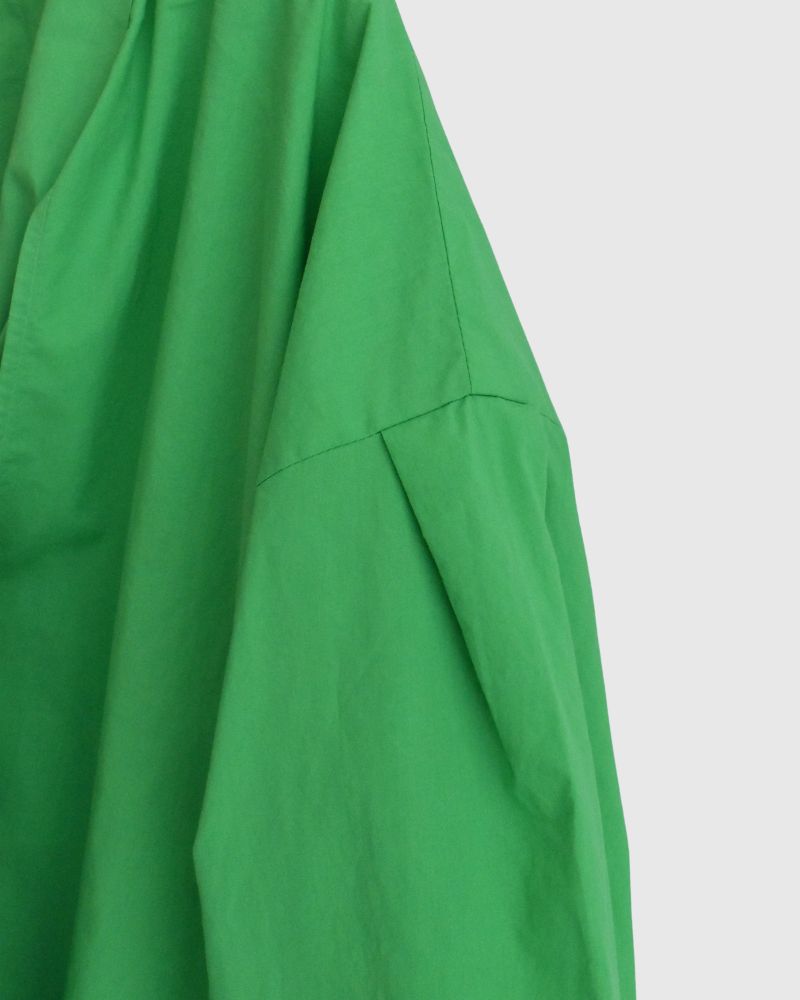 Tie collar blouse in Green