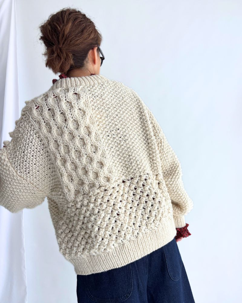 PERU Hand-Knit Pullover in White
