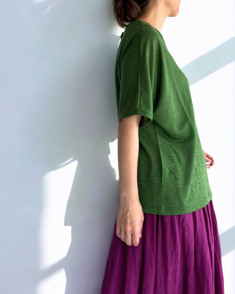 Linen T-shirt in Green
