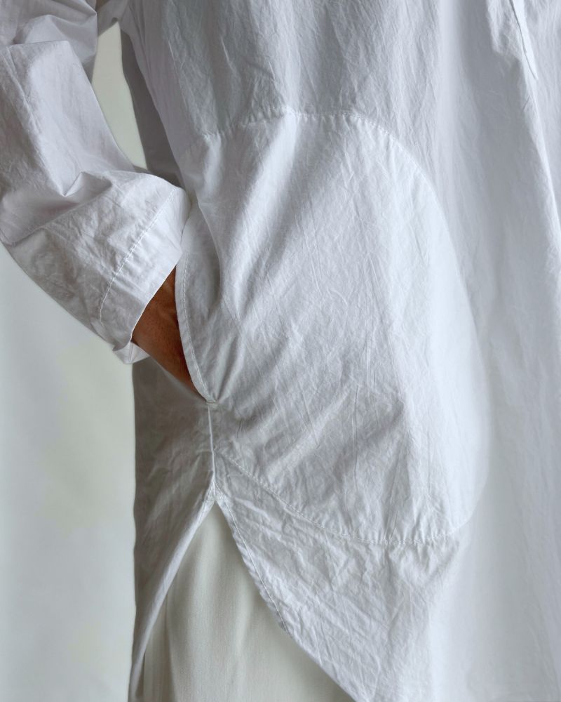 Hoodie Pullover Shirt in White