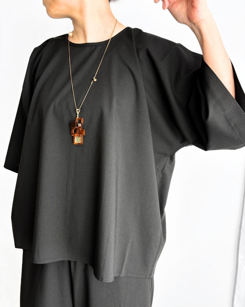 Tetoron Pullover in Black Tetoron Pullover in Black