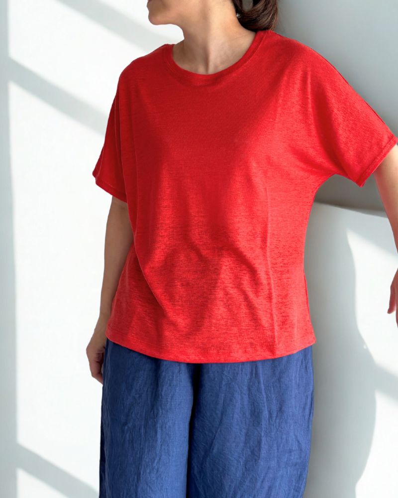 Linen T-shirt in Orange Linen T-shirt in Orange