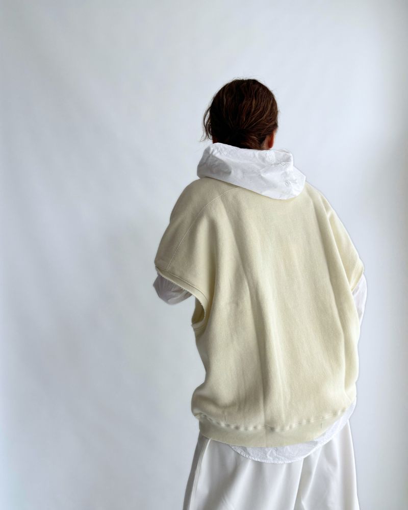 Sweat Vest in White
