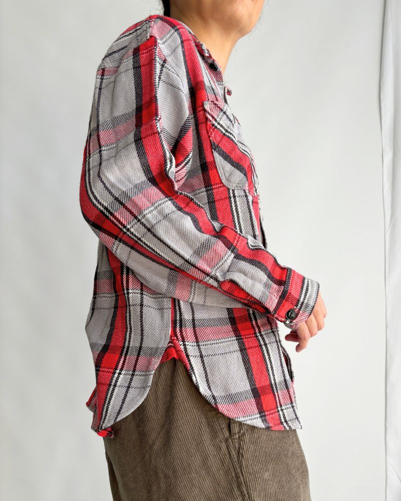 Unevenly Checked Shirt in Gray