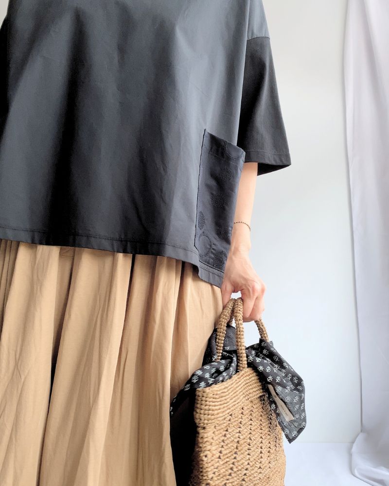 Embroidered Pocket Blouse Tee in Black