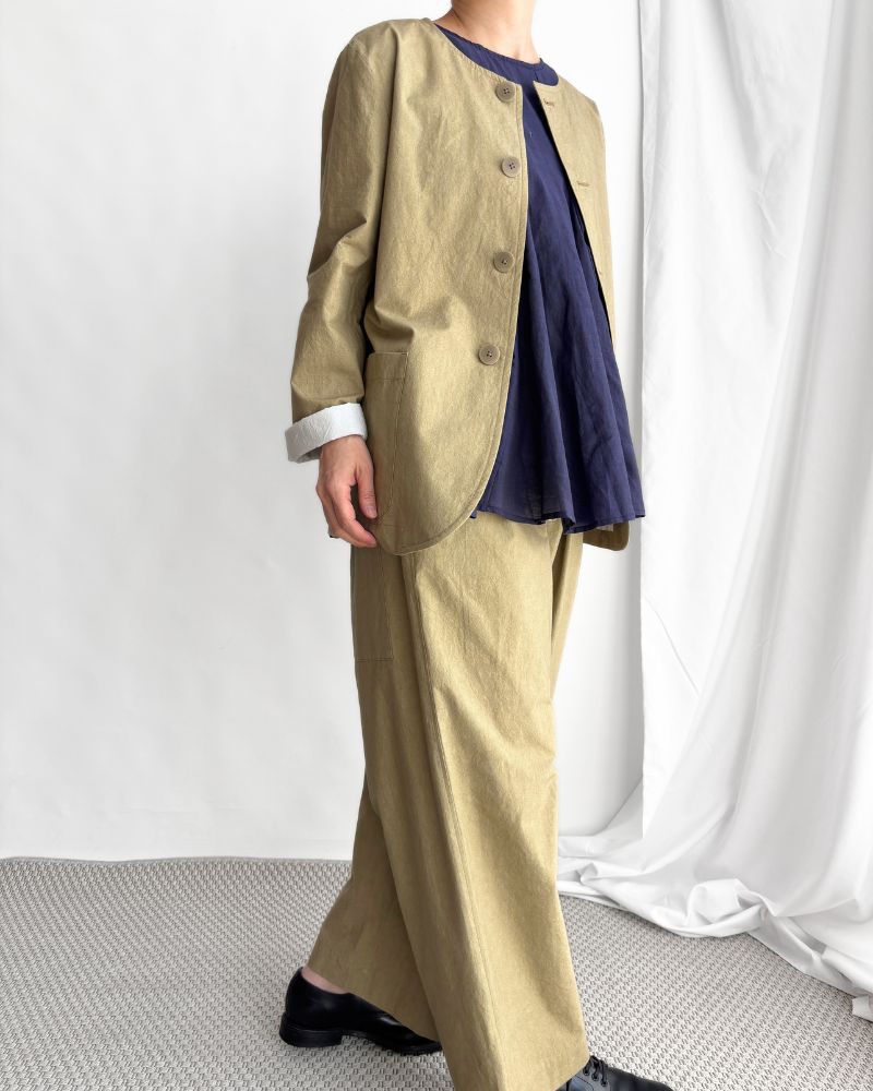 Collarless Jacket in SandBeige