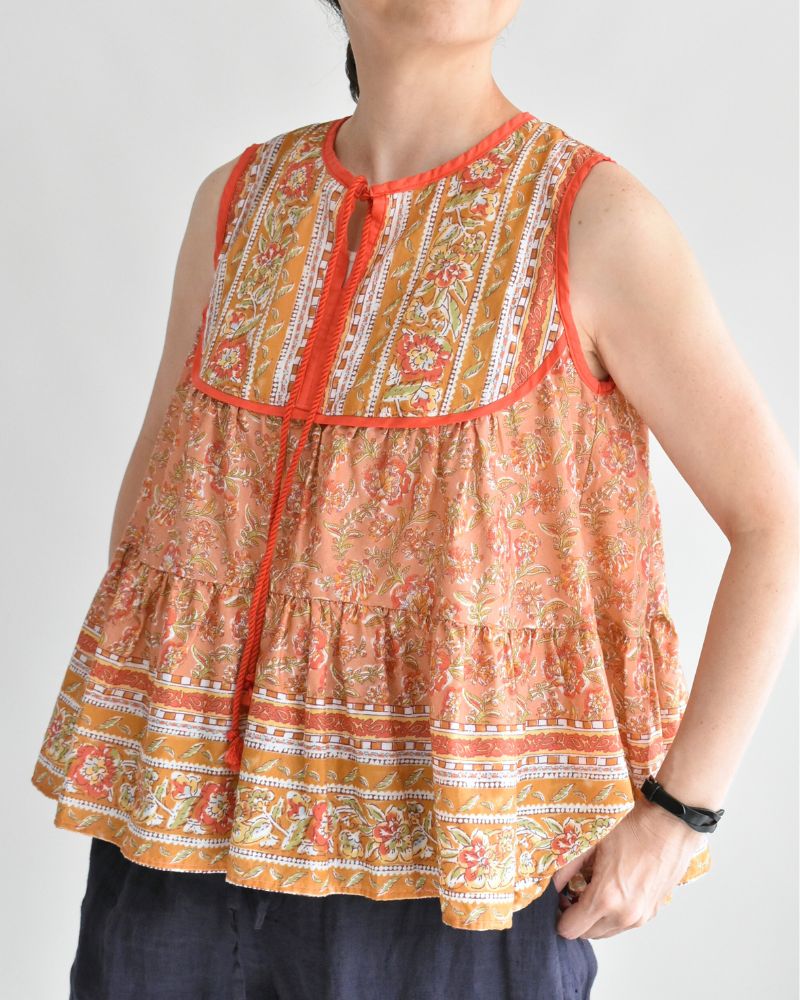 Indian-like print blouse in Orange Indian-like print blouse in Orange