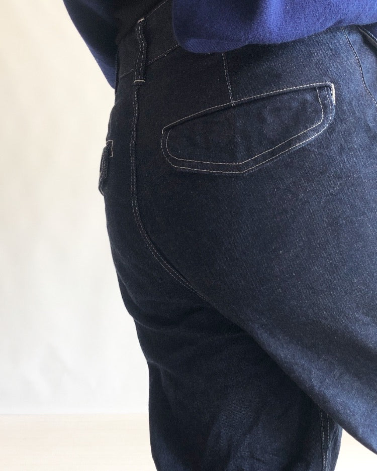 Denim tuck pants in OneWash