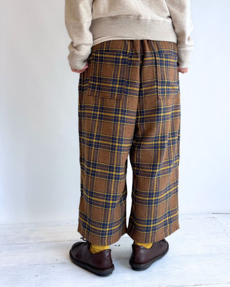 Warm Cotton Check Pants in Brown