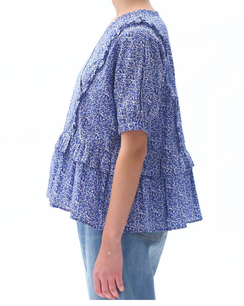 FRILL DESIGN TOPS 'KULAN' in Blue