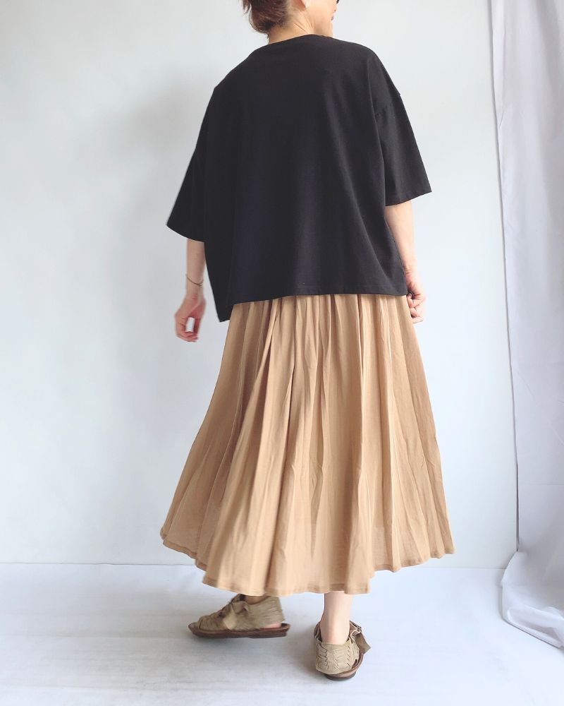 Embroidered Pocket Blouse Tee in Black