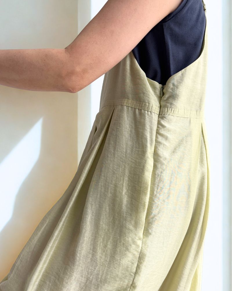 Tuck Volume Dress in Lime