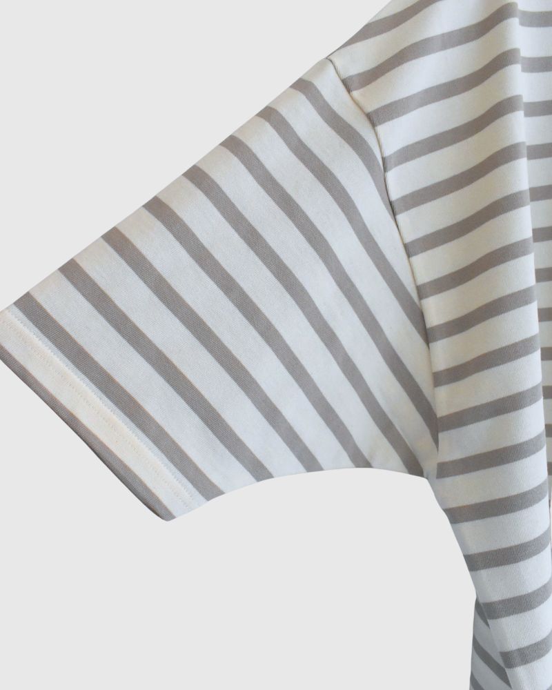 Utility Dolman Sleeve Delave Border T-Shirt in Kinari/Gray