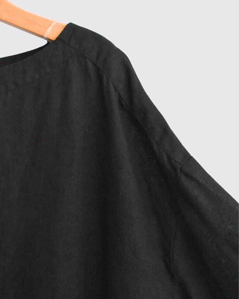 Organic Belgian Linen Simple Pullover in Noir