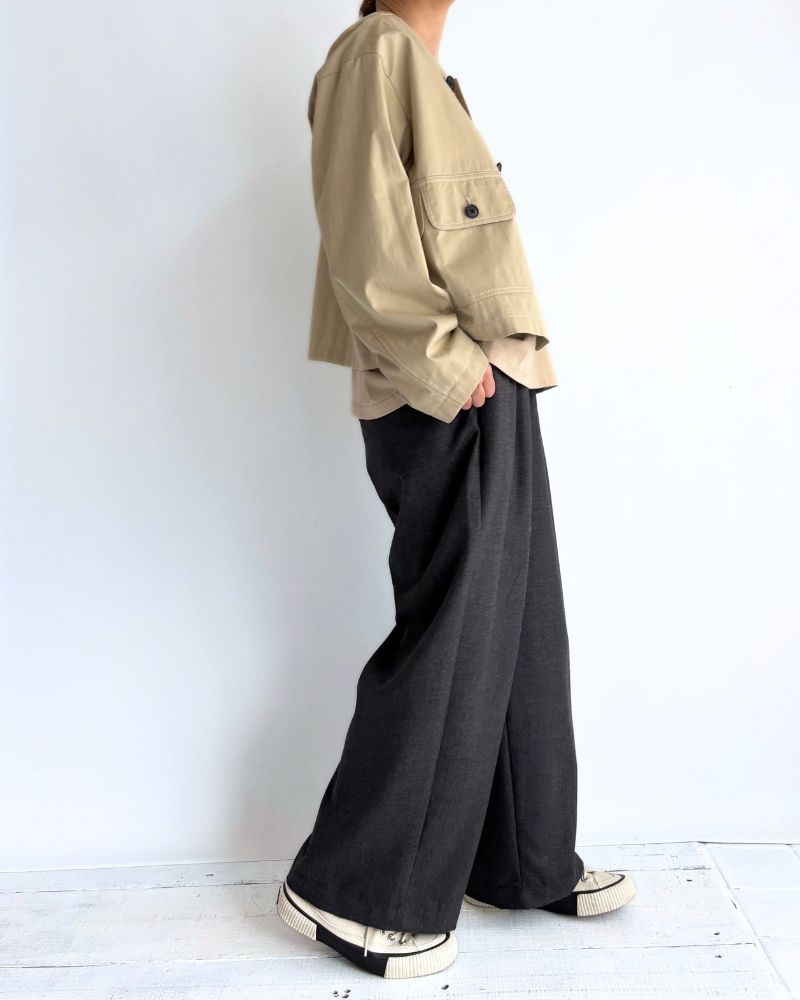 ROCKY-GABA Collarless Jacket in Beige