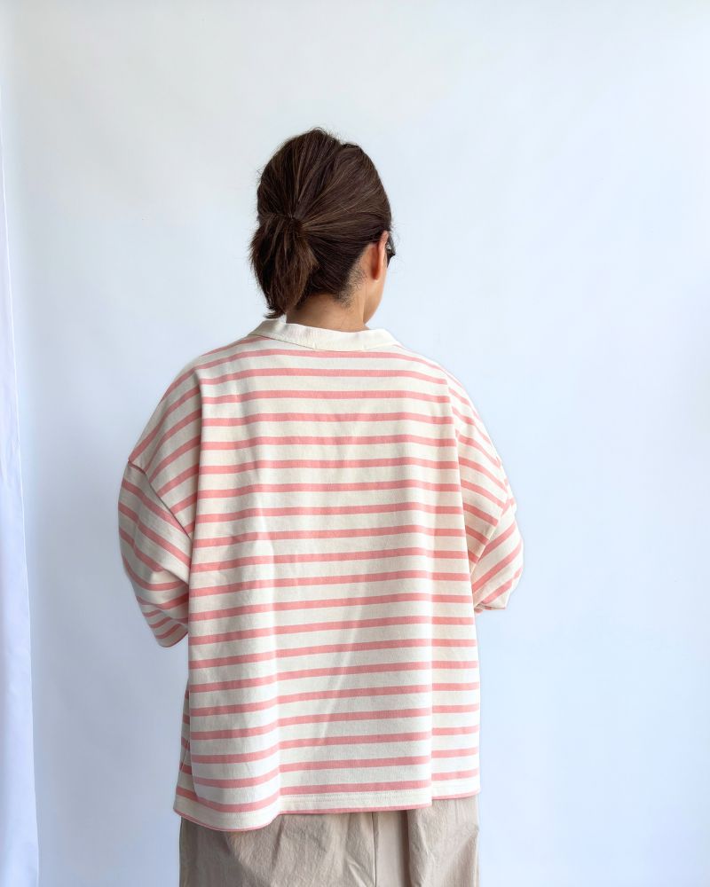 Utility Dolman Sleeve Delave Border T-Shirt in Kinari/Pink
