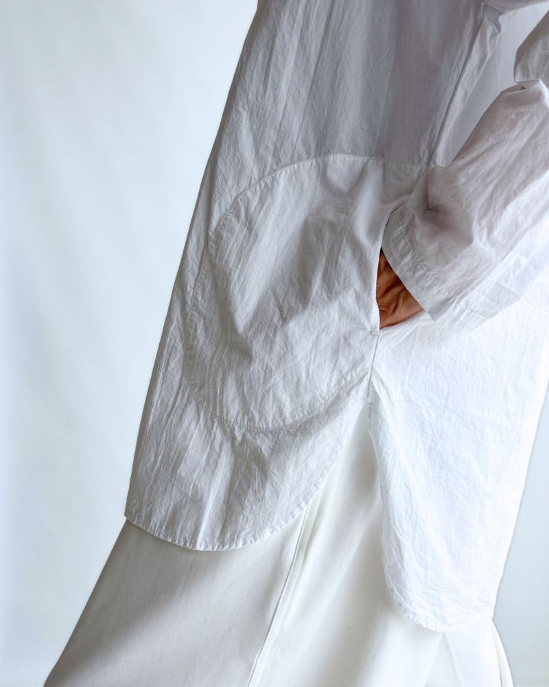 Hoodie Pullover Shirt in White